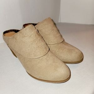 Dolce mojo moxy tan mule clogs